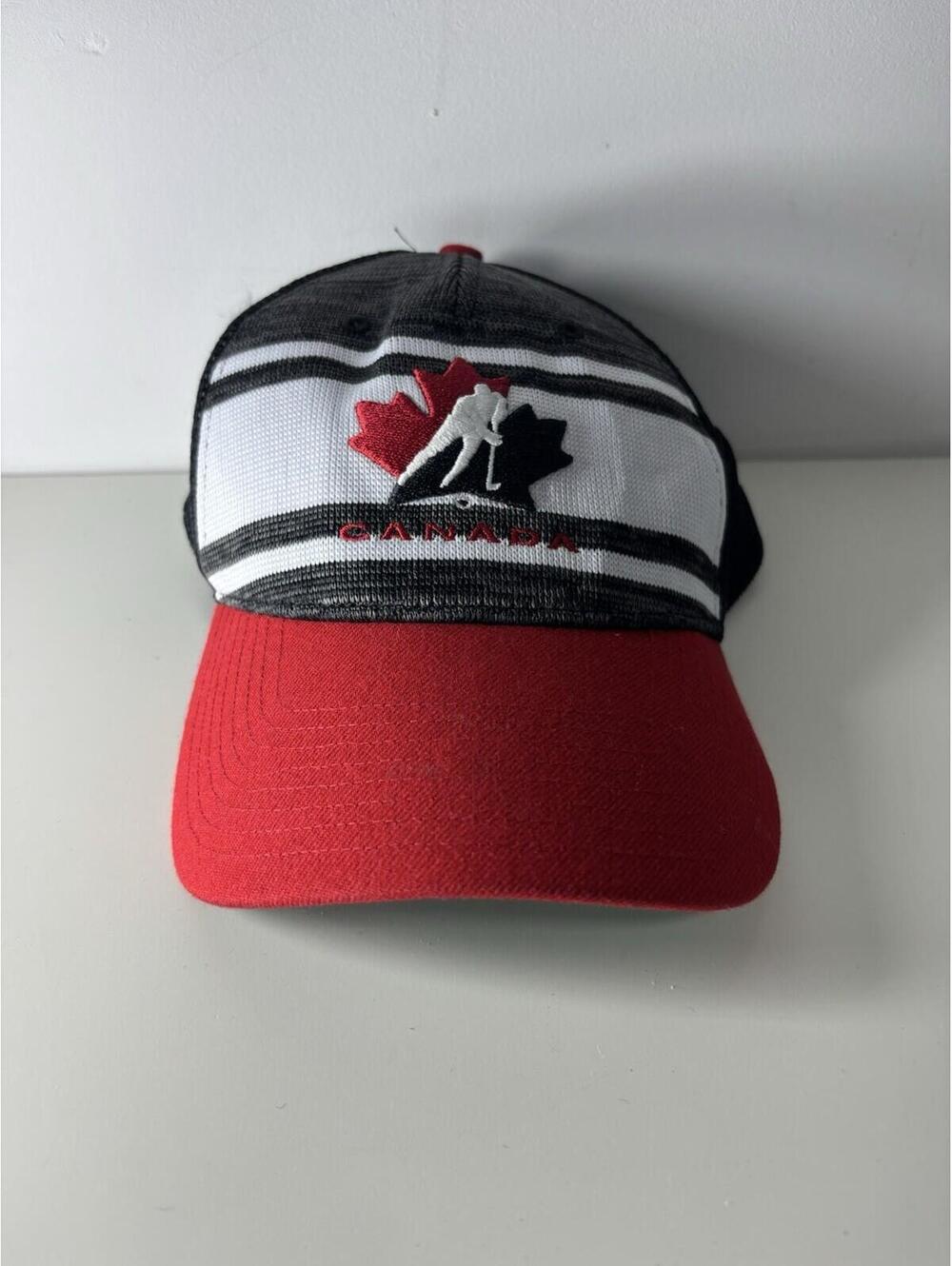 '47 Brand Men's IIHF Team Canada Hockey Retro Clean-Up Cap Red/White - Picture 1 of 7